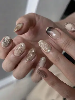 ネイル talo .のネイルデザイン