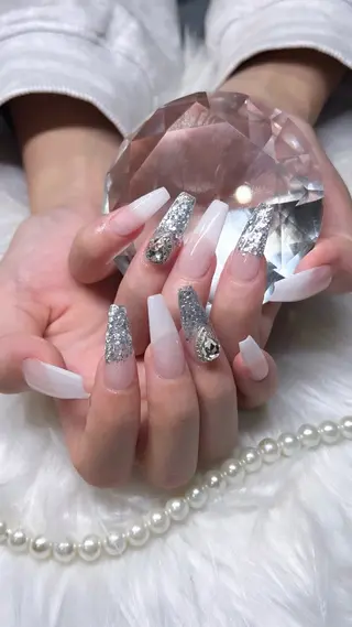 ネイル Kobayashi Komugiのネイルデザイン