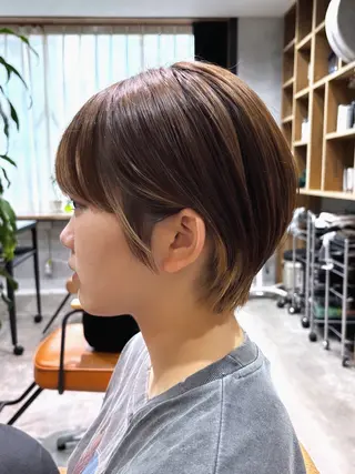 ショート ﾔﾏｼﾀ ﾘﾘのヘアスタイル