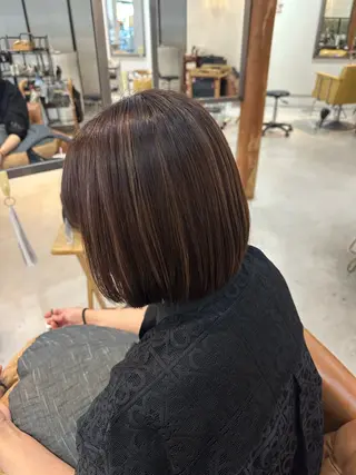 カラー 門手 菜々子のヘアスタイル
