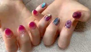 ネイル t. yoshizawaのネイルデザイン