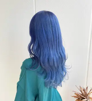 ロング カラー ヘアアレンジ 艶髪✨寒色カラー✨ 翁長孝輔のヘアスタイル