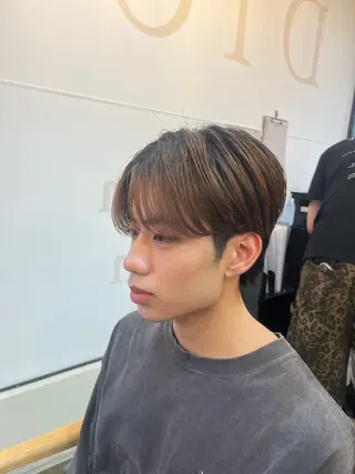 ショート パーマ メンズ 韓国風メンズ/毛流れ ヘアなら須田龍世のヘアスタイル