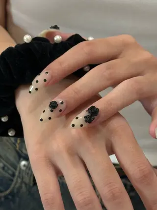 ネイル Ami 🦥のネイルデザイン