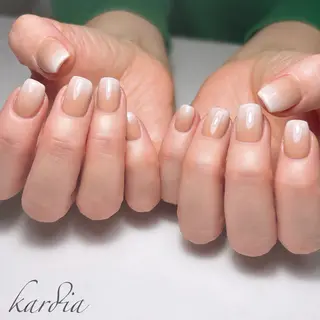 ネイル καρδιά -ｶﾙﾃﾞｨｱ-のネイルデザイン