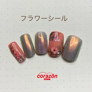 ネイル corazon所属・ネイリスト aicoのネイルデザイン