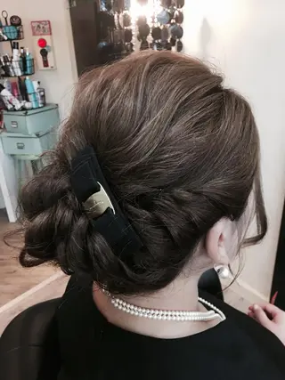 ミディアム ヘアアレンジ 鶴見 和美のヘアスタイル