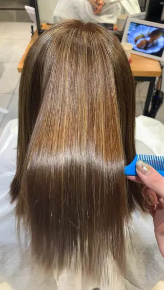 セミロング パーマ 縮毛矯正✖️似合わせ 🌻ヒトミのヘアスタイル