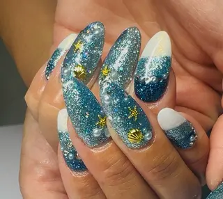 ネイル R Bella Nailのネイルデザイン