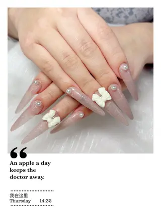 ネイル H3 Nail Tsuki🦋💙のネイルデザイン