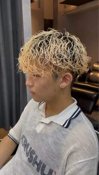 カラー メンズ 浅岡律喜 /メンズ/フェードのヘアスタイル