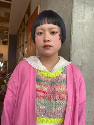 ショート カラー ウツワ所属・高円寺/loca/ 田中南帆のヘアスタイル