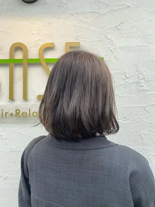 ミディアム カラー ブリーチなしWカラー /酸性ストレート河本のヘアスタイル