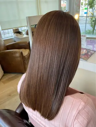 セミロング カラー Cr'ene by MARIE所属・MEI /Cre'neのヘアスタイル