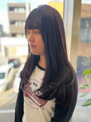 ミディアム 林 和香菜のヘアスタイル