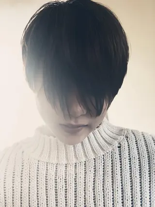 ショート カラー ヤノ ナオミのヘアスタイル