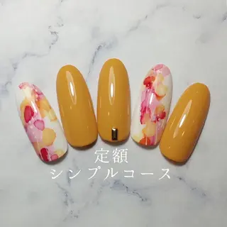 ネイル 柴田 彩のネイルデザイン
