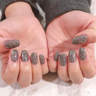 ネイル VIOLUS所属・VIOLUS 関目のネイルデザイン