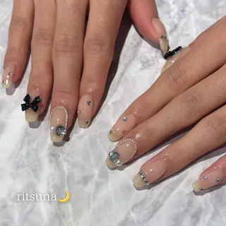 ネイル ritsuna🌙 nail堺筋本町のネイルデザイン