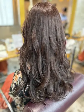 ロング 縮毛矯正／レイヤー／ 🌼mizukiのヘアスタイル