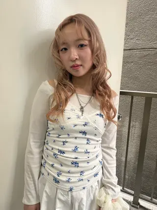 セミロング 透明感color🩵 MAYUKAのヘアスタイル