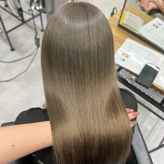 セミロング カラー いろあそび所属・ショート/ウルフ カットモデル募集のヘアスタイル