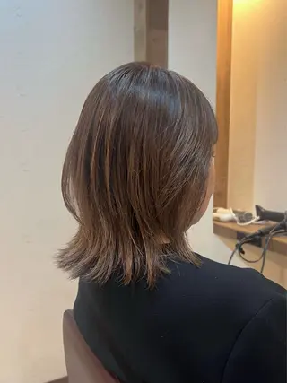 ミディアム カラー 工藤 梨花のヘアスタイル