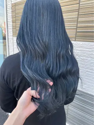 カラー 田中 恵美のヘアスタイル