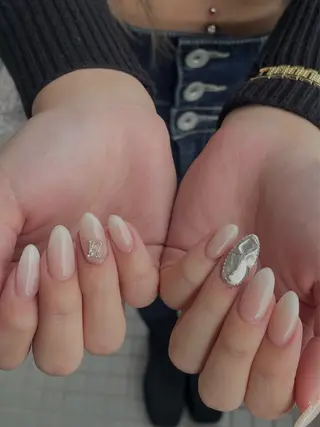 ネイル One HARUNAのネイルデザイン