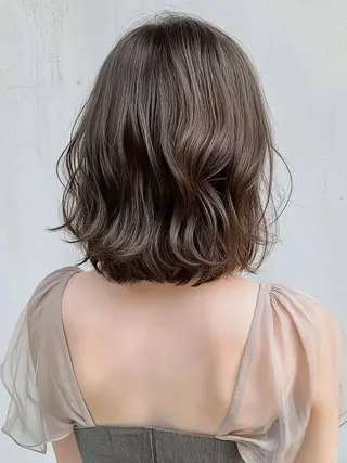 ミディアム 暖色カラー🩷 ハイトーン🦋/紗矢のヘアスタイル