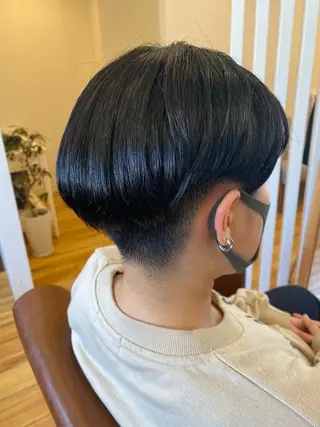 ショート カラー Design Color🐰アユミのヘアスタイル