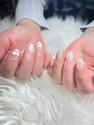 ネイル 小栗 明香のネイルデザイン