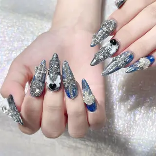 ネイル Queens マオのネイルデザイン