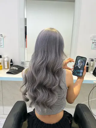 ロング カラー ブリーチカラー 🩵MIZUKIのヘアスタイル