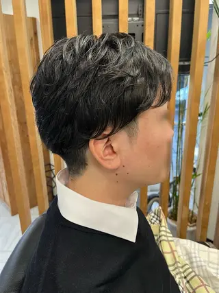 ショート パーマ 石川 勇海のヘアスタイル