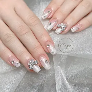 ネイル Maggie Nail🦩のネイルデザイン