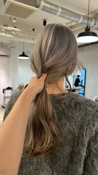 ロング カラー じゅわっと暖色カラー 🍊Moemiのヘアスタイル