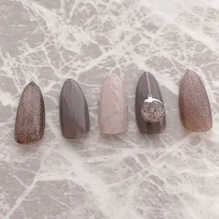 ネイル 【LUCE】 maiのネイルデザイン