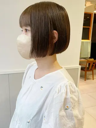 ショート カラー 齋藤 咲のヘアスタイル