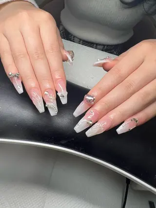 ネイル Lee Nails チップ長さだし専門店のネイルデザイン