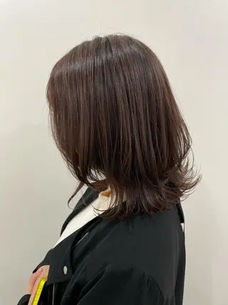 ミディアム akane .のヘアスタイル