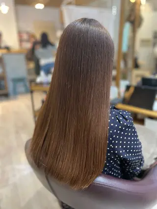 ロング 茅野 あゆ美のヘアスタイル