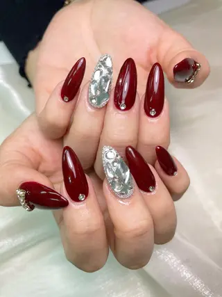 ネイル アヤメネイル 最新チップスカルプのネイルデザイン