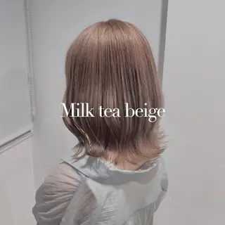 ロング カラー ヘアアレンジ 韓国レイヤー🕊️ 柔らかベージュ🧸のヘアスタイル