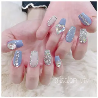 ネイル ＶＩＶＩ nailsalonのネイルデザイン