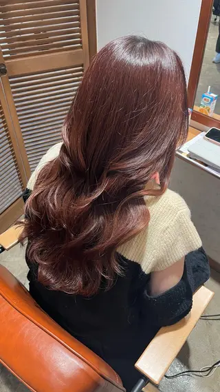 ロング カラー 近藤 優羽のヘアスタイル