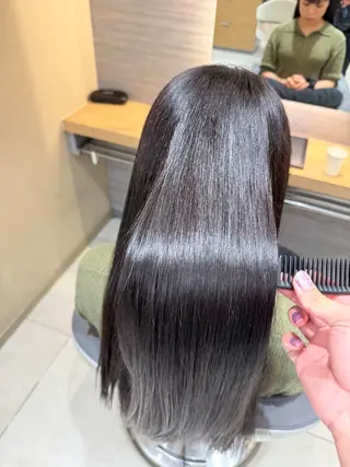 ロング 林 利大のヘアスタイル