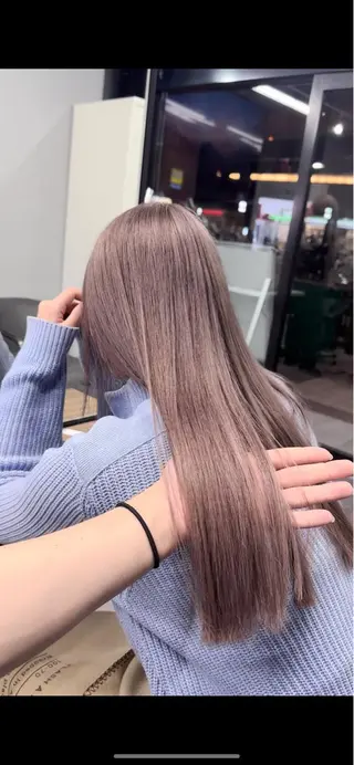 セミロング 透明感カラー特化/ 顔まわり特化/辻部のヘアスタイル