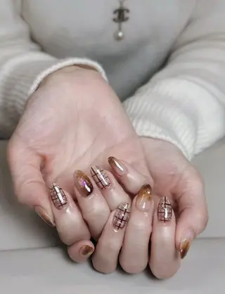 ネイル ENsalon AKIRAのネイルデザイン