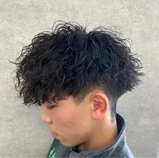 ショート パーマ メンズ 🖤Ayumi🖤 メンズ特化❤️‍🔥のヘアスタイル